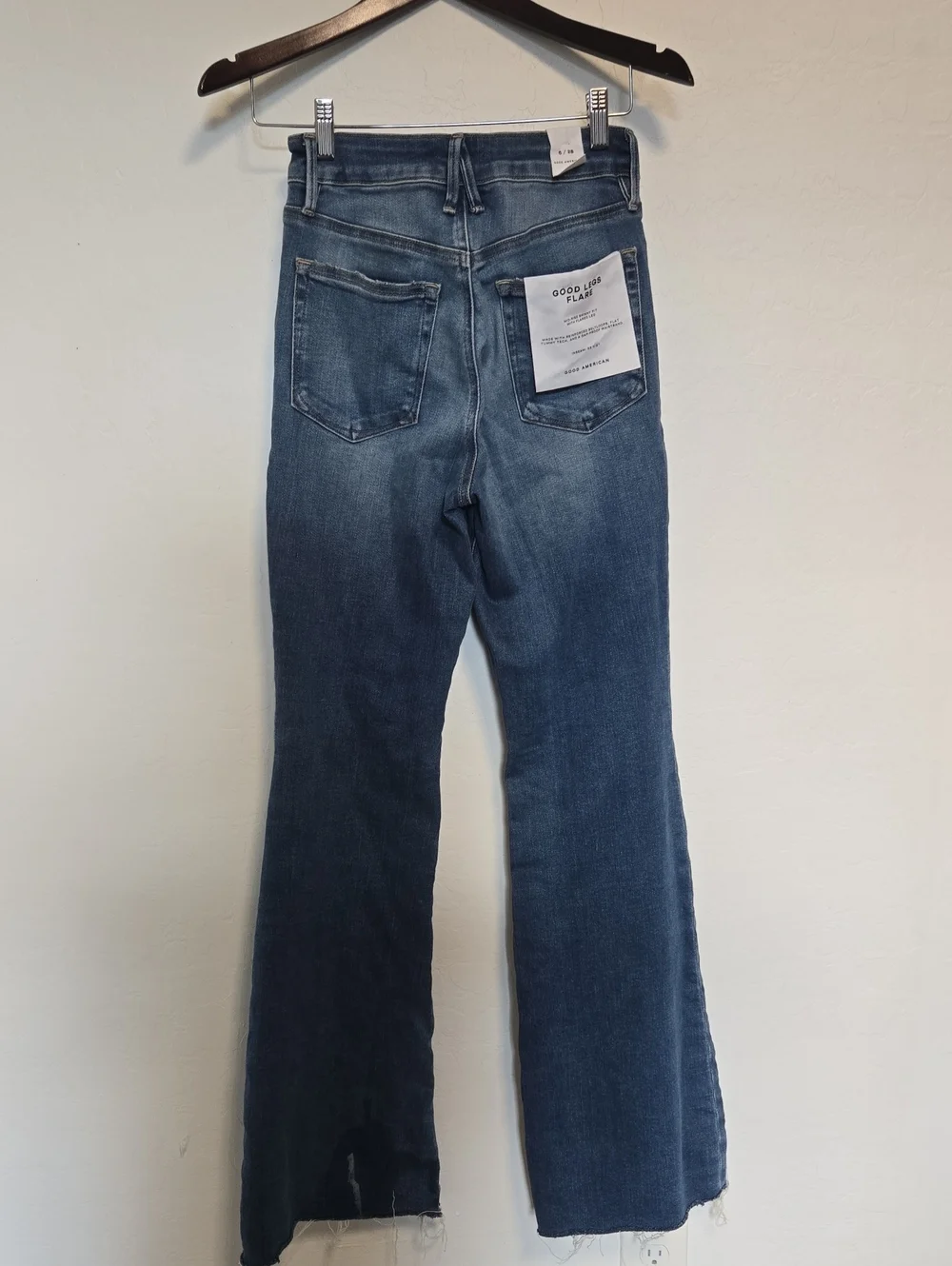 Good American Good Legs Mid-Rise Flare Jeans Indigo1211 Retro Size 6/28 NWT - Picture 6 of 16
